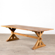 Mesa de comedor de madera natural